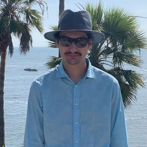 Meet your Posher, Omar